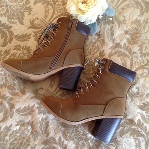 RENEEZE BROWN BOOTIES 6